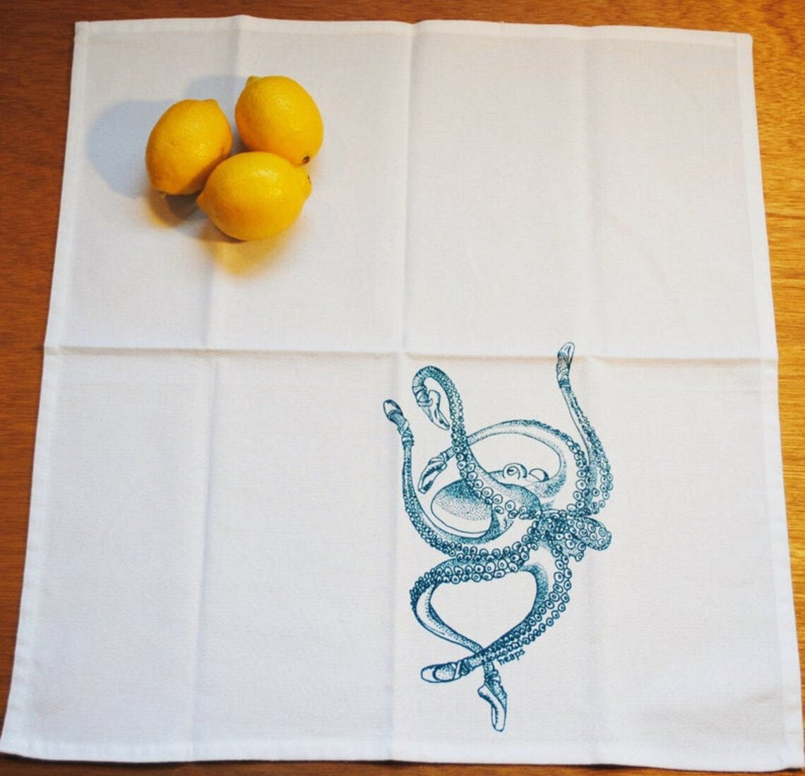 Set of 4 Sea Creature Napkins Bright